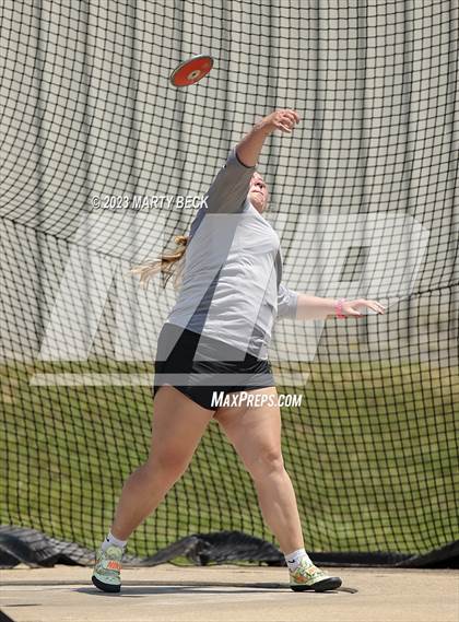 Thumbnail 1 in Class 1 Discus (MSHSAA State Championship) photogallery.