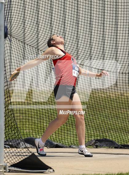 Thumbnail 2 in Class 1 Discus (MSHSAA State Championship) photogallery.