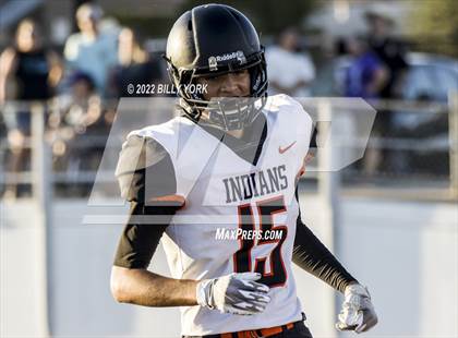 Thumbnail 2 in Grand Saline Indians vs Eustace Bulldogs photogallery.