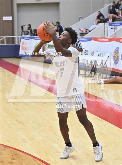 Thumbnail 2 in Allen vs. Dawson (McDonald's Texas Invitational) photogallery.