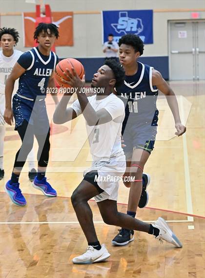 Thumbnail 3 in Allen vs. Dawson (McDonald's Texas Invitational) photogallery.