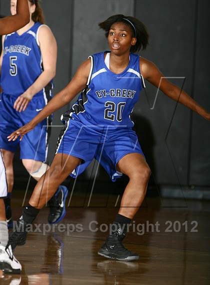 Thumbnail 2 in Cypress Creek vs. Dobie (McDonald's Texas Invitational) photogallery.