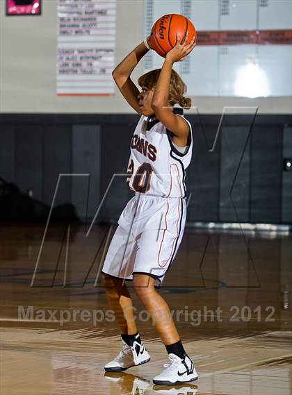 Thumbnail 1 in Cypress Creek vs. Dobie (McDonald's Texas Invitational) photogallery.