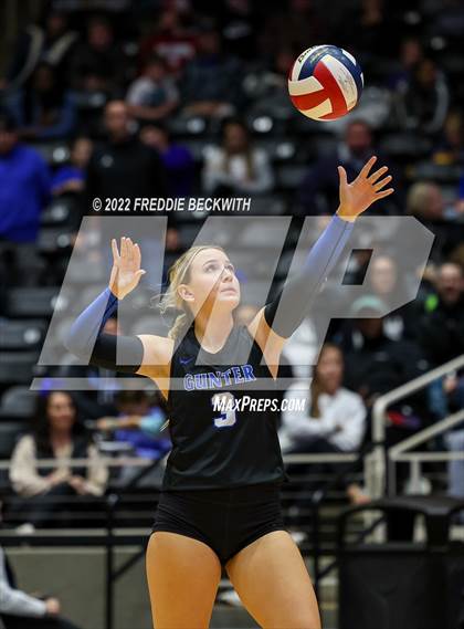 Thumbnail 3 in Gunter vs. Bushland (UIL 3A Final) photogallery.