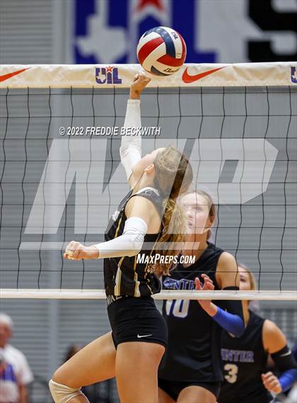 Thumbnail 1 in Gunter vs. Bushland (UIL 3A Final) photogallery.