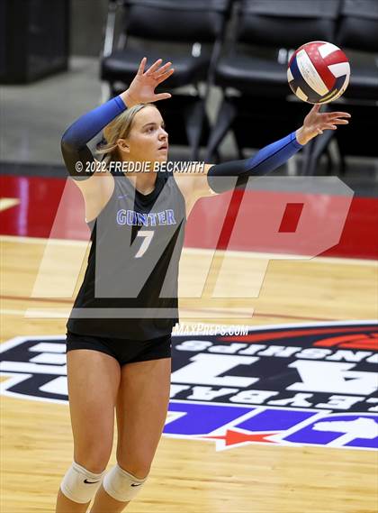 Thumbnail 3 in Gunter vs. Bushland (UIL 3A Final) photogallery.