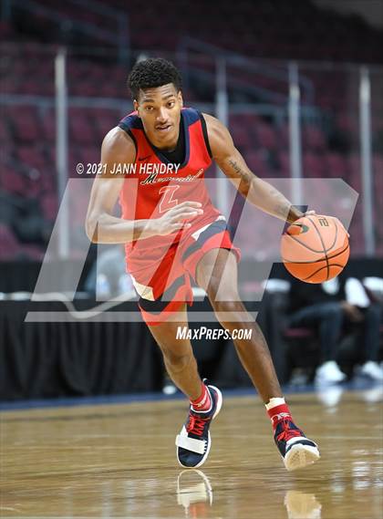 Thumbnail 1 in San Joaquin Memorial vs. John Paul II (Tarkanian Classic) photogallery.