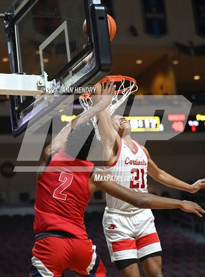 Thumbnail 1 in San Joaquin Memorial vs. John Paul II (Tarkanian Classic) photogallery.