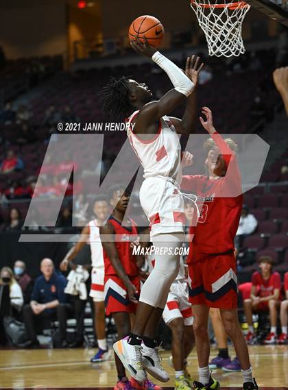 Thumbnail 1 in San Joaquin Memorial vs. John Paul II (Tarkanian Classic) photogallery.