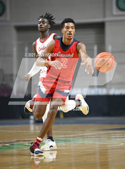 Thumbnail 2 in San Joaquin Memorial vs. John Paul II (Tarkanian Classic) photogallery.