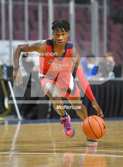 Thumbnail 3 in San Joaquin Memorial vs. John Paul II (Tarkanian Classic) photogallery.