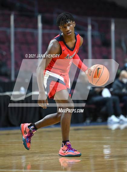 Thumbnail 1 in San Joaquin Memorial vs. John Paul II (Tarkanian Classic) photogallery.