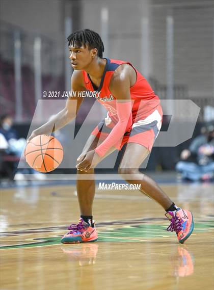 Thumbnail 3 in San Joaquin Memorial vs. John Paul II (Tarkanian Classic) photogallery.