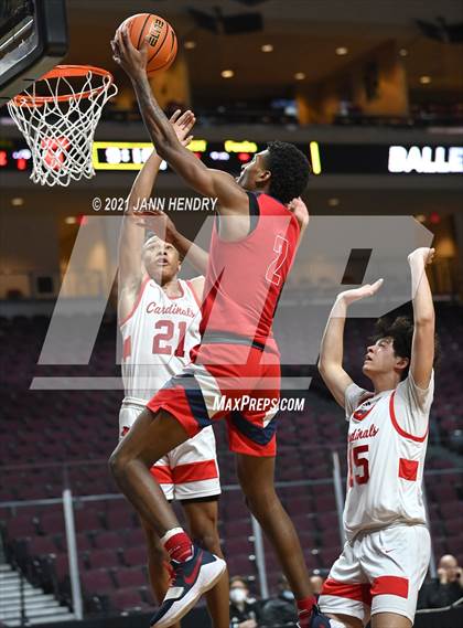 Thumbnail 3 in San Joaquin Memorial vs. John Paul II (Tarkanian Classic) photogallery.