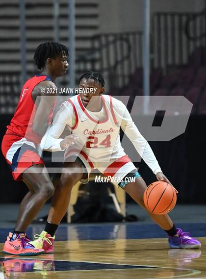 Thumbnail 3 in San Joaquin Memorial vs. John Paul II (Tarkanian Classic) photogallery.