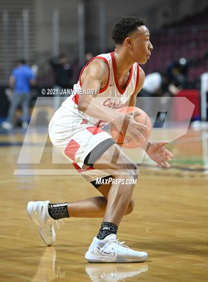Thumbnail 2 in San Joaquin Memorial vs. John Paul II (Tarkanian Classic) photogallery.