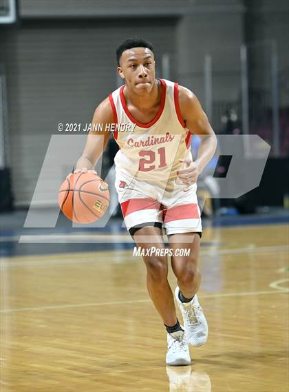Thumbnail 3 in San Joaquin Memorial vs. John Paul II (Tarkanian Classic) photogallery.