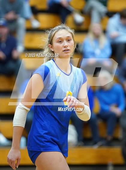 Thumbnail 3 in Marian vs. Grosse Pointe South (MHSAA Regional Final) photogallery.