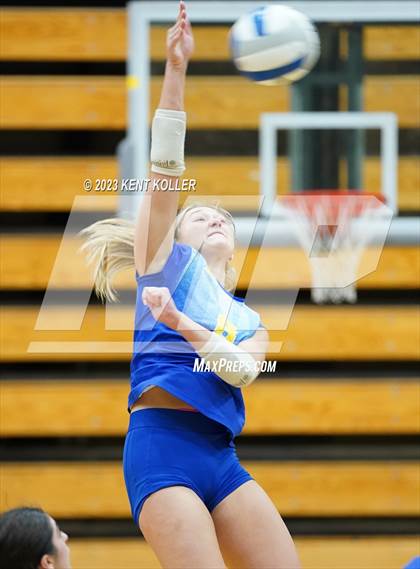 Thumbnail 1 in Marian vs. Grosse Pointe South (MHSAA Regional Final) photogallery.