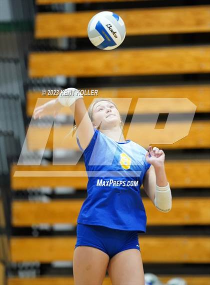Thumbnail 3 in Marian vs. Grosse Pointe South (MHSAA Regional Final) photogallery.