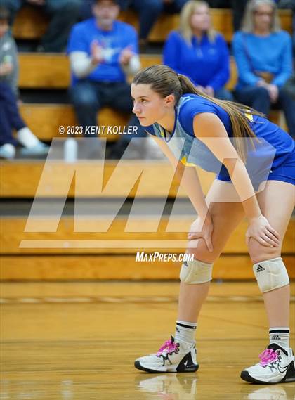 Thumbnail 3 in Marian vs. Grosse Pointe South (MHSAA Regional Final) photogallery.