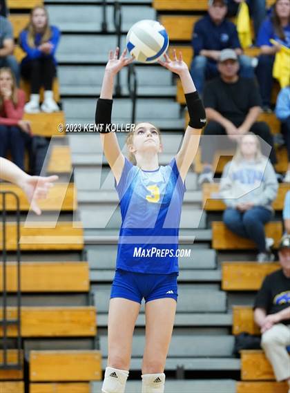 Thumbnail 1 in Marian vs. Grosse Pointe South (MHSAA Regional Final) photogallery.