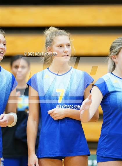 Thumbnail 2 in Marian vs. Grosse Pointe South (MHSAA Regional Final) photogallery.