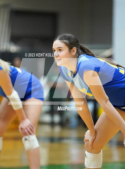 Thumbnail 2 in Marian vs. Grosse Pointe South (MHSAA Regional Final) photogallery.