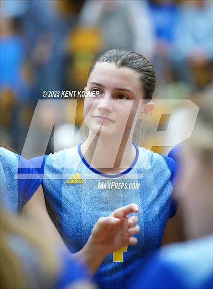 Thumbnail 3 in Marian vs. Grosse Pointe South (MHSAA Regional Final) photogallery.