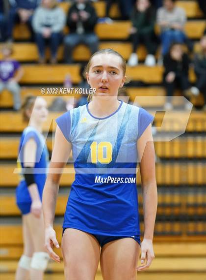 Thumbnail 2 in Marian vs. Grosse Pointe South (MHSAA Regional Final) photogallery.