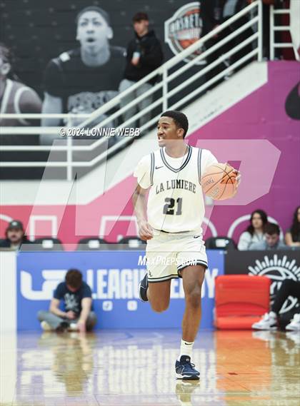 Thumbnail 2 in La Lumiere vs. Sunrise Christian Academy (Spalding Hoophall Classic) photogallery.