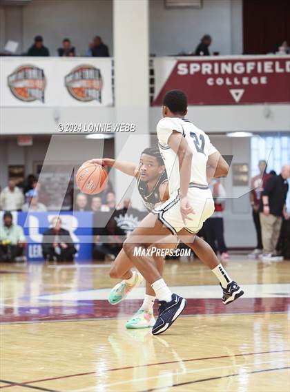 Thumbnail 1 in La Lumiere vs. Sunrise Christian Academy (Spalding Hoophall Classic) photogallery.