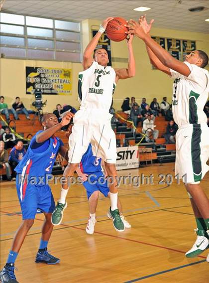 Thumbnail 1 in Archbishop Stepinac vs. Harborfields photogallery.