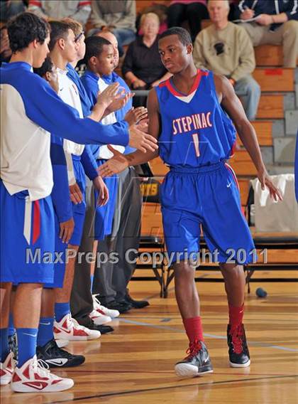 Thumbnail 2 in Archbishop Stepinac vs. Harborfields photogallery.
