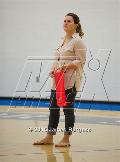 Thumbnail 2 in Girls Prep vs Soddy Daisy photogallery.