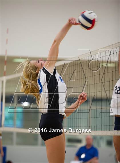 Thumbnail 2 in Girls Prep vs Soddy Daisy photogallery.