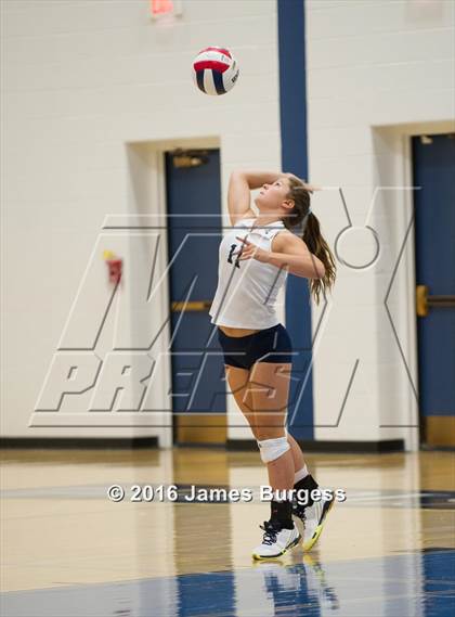 Thumbnail 3 in Girls Prep vs Soddy Daisy photogallery.