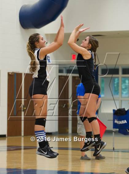 Thumbnail 1 in Girls Prep vs Soddy Daisy photogallery.