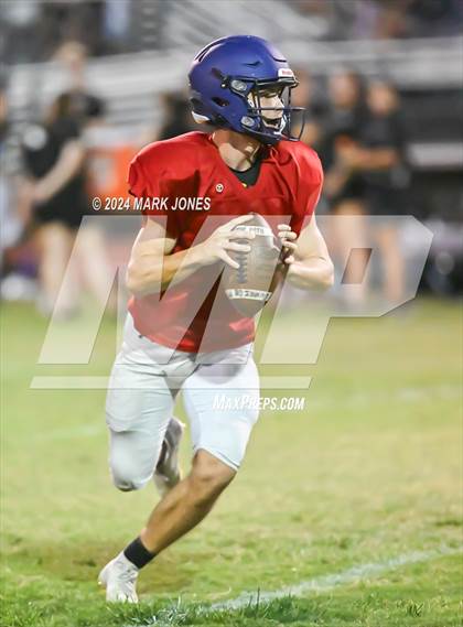 Thumbnail 3 in Sunrise Mountain vs. Willow Canyon (Scrimmage) photogallery.