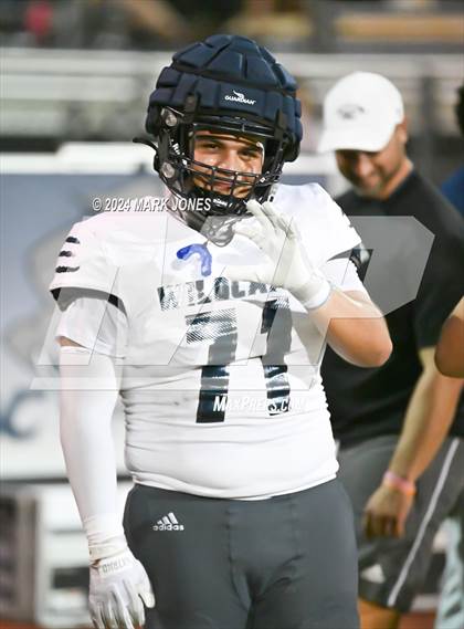 Thumbnail 3 in Sunrise Mountain vs. Willow Canyon (Scrimmage) photogallery.