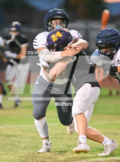 Thumbnail 1 in Sunrise Mountain vs. Willow Canyon (Scrimmage) photogallery.