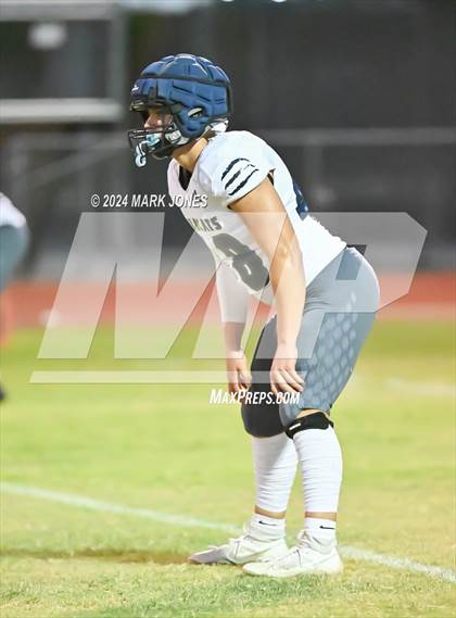 Thumbnail 2 in Sunrise Mountain vs. Willow Canyon (Scrimmage) photogallery.