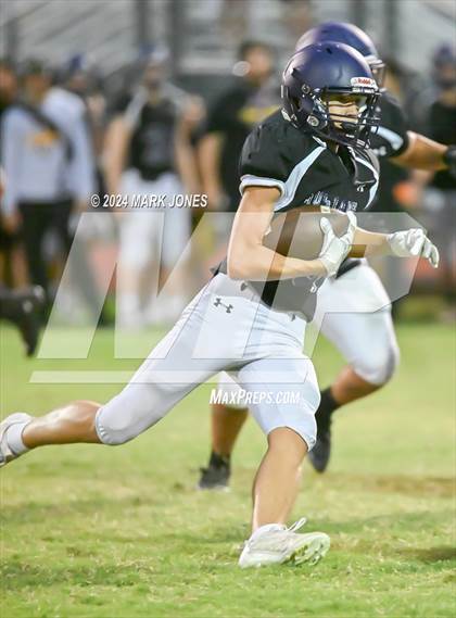 Thumbnail 2 in Sunrise Mountain vs. Willow Canyon (Scrimmage) photogallery.