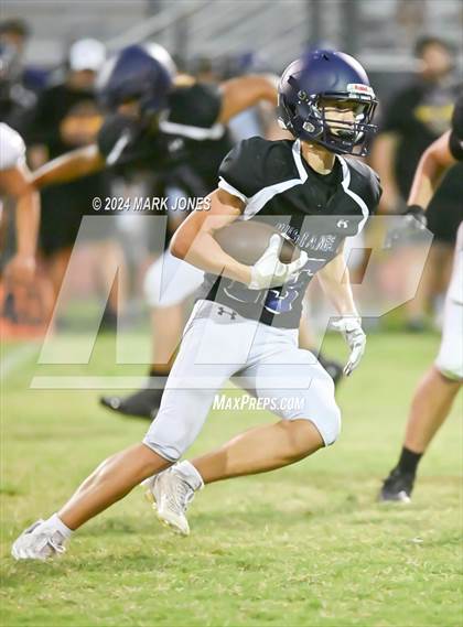 Thumbnail 3 in Sunrise Mountain vs. Willow Canyon (Scrimmage) photogallery.