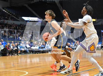 Thumbnail 3 in East vs. Wayne (NYSPHSAA Section V Class A Finals) photogallery.