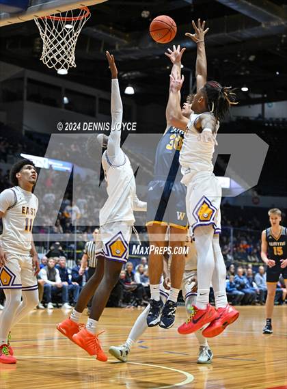 Thumbnail 1 in East vs. Wayne (NYSPHSAA Section V Class A Finals) photogallery.