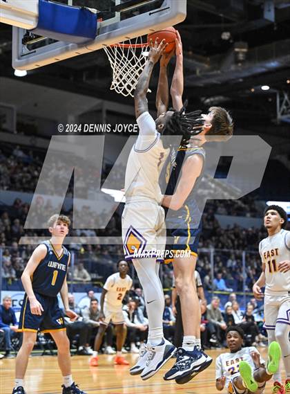 Thumbnail 2 in East vs. Wayne (NYSPHSAA Section V Class A Finals) photogallery.