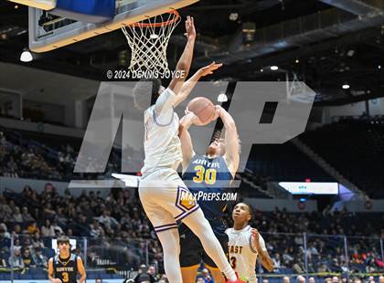 Thumbnail 2 in East vs. Wayne (NYSPHSAA Section V Class A Finals) photogallery.