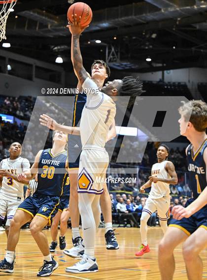 Thumbnail 3 in East vs. Wayne (NYSPHSAA Section V Class A Finals) photogallery.