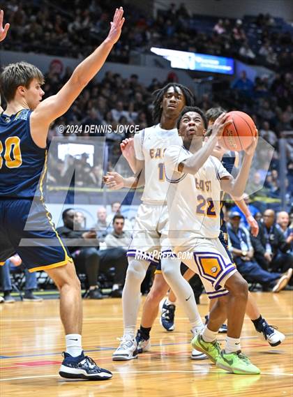 Thumbnail 1 in East vs. Wayne (NYSPHSAA Section V Class A Finals) photogallery.